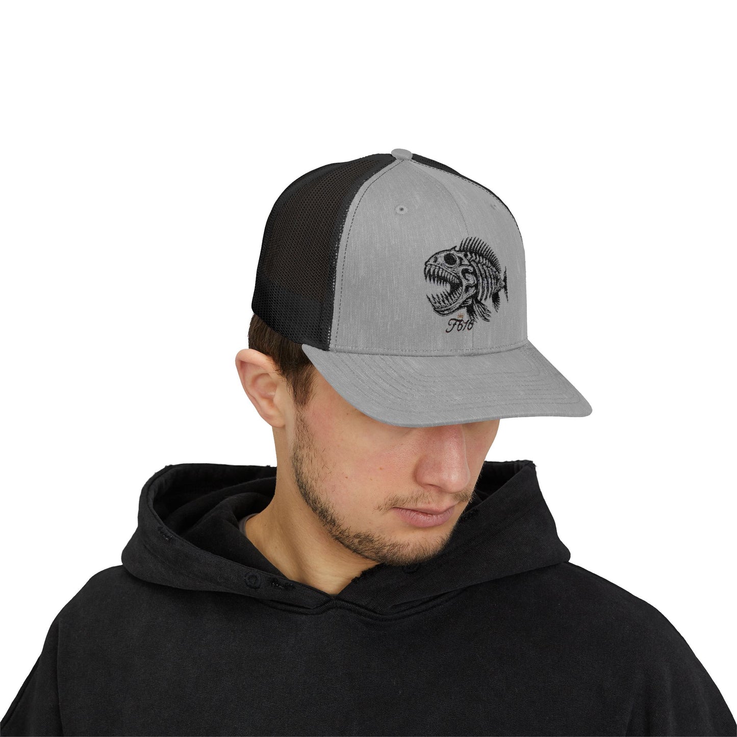 Skull Graphic Snapback Trucker Cap, Edgy Style Hat for Festivals, Halloween Costume Accessory, Streetwear, Unisex